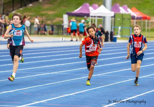 Springwood Little Athetics - sprinting boy
